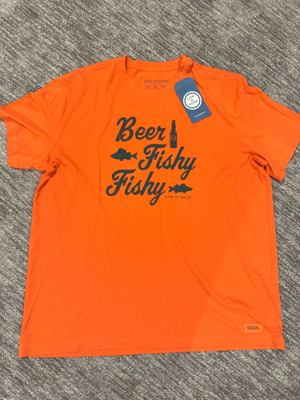 Life is Good Beer Fishy Fishy T-shirt Mens XL Fishing New With Tags